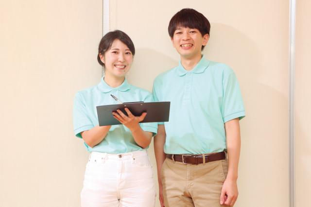 40代・50代・60代男女活躍中!
あなたの経験を活かし、スキルをさらに磨いていけますよ。