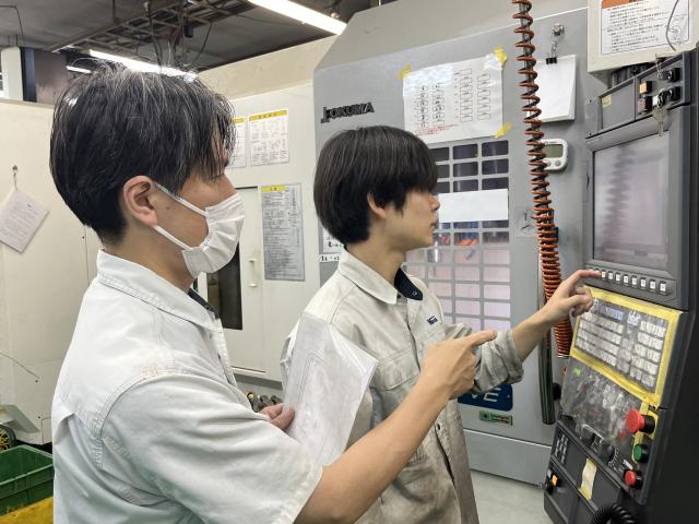 社員数55名。男女比率6:4。20代が33名。若手が活躍中の活気あふれる会社です!