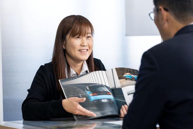 知識よりも、大切なのはコミュニケーション。
お客様の「これがいい！」を、一緒に見つけましょう。