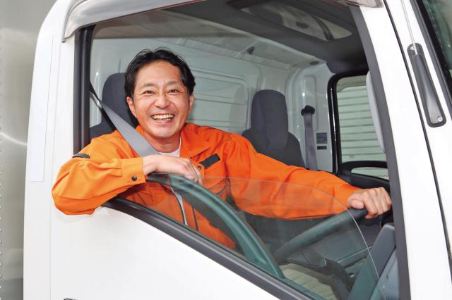 40代・50代がバリバリと活躍中！
事前に仕事を見学するのも可能なので、お気軽にご連絡ください◎