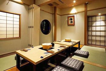 2003年創業の日本料理店。
質の高いおもてなしが身につき、成長していける環境です。