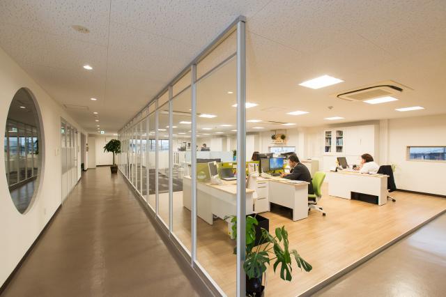 当社はお客様と共に進化する会社!
あなたの成長を全力でバックアップします!