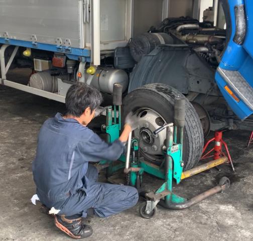 残業はほとんどありません。 
仕事後の時間も大切にしながら働けます。