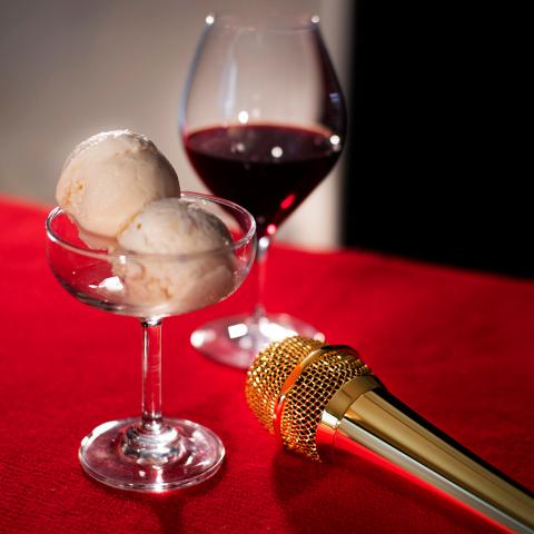 ＜オープニング募集＞お酒や喋るのが好き方にピッタリ♪一緒に楽しく、カッコいいお店を作りませんか？ワインバーの接客スタッフ（オープニング）