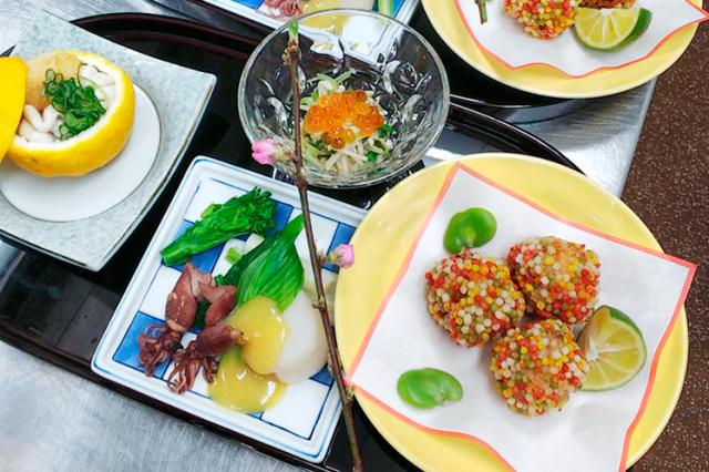 「料理が好き」「誰かの喜ぶ顔が見たい」
そんな方にピッタリのお仕事です♪