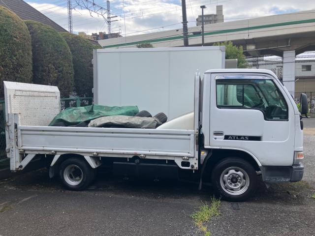 未経験者OK！年齢不問！資源物の回収するお仕事です！2tドライバー