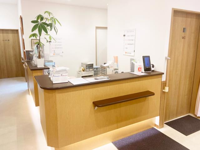 阪神「御影」駅から徒歩1分と通勤便利!
近くに商業施設もあり勤務後にお買い物も出来ますよ。