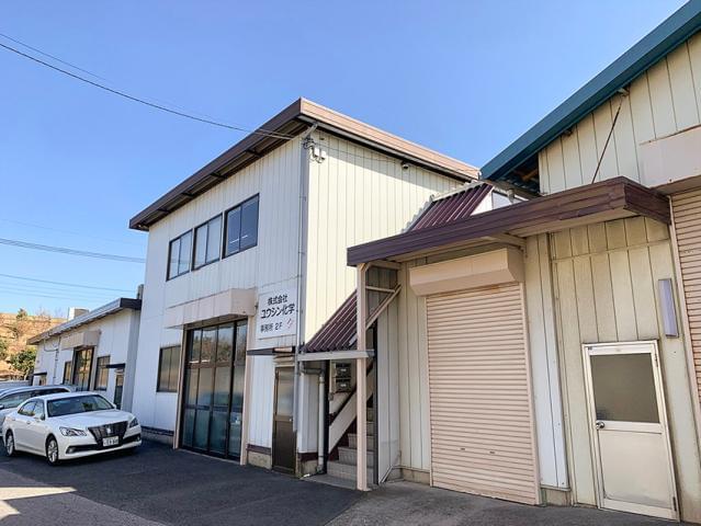 社会保険への加入は会社と相談の上で決めることができます。