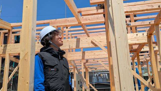 親御さんの勧めで入社したスタッフも。
安心して勤務できる会社です◎