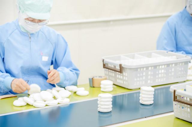 昇給・賞与あり、皆勤・昼食手当支給など、充実した待遇でお迎えします♪