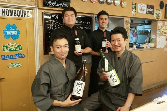 ★11月にNEW OPEN★
イチからお店づくりを楽しめるのは、オープニングスタッフの醍醐味です。