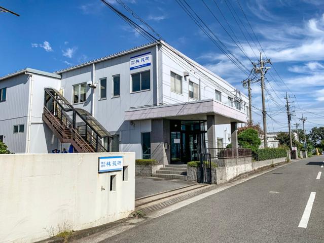 【事務スタッフ募集】女性活躍中！生産現場を支えるお仕事です。週5日勤務可／正社員登用制度ありデータ入力・事務スタッフ
