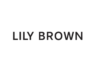 LILY　BROWN